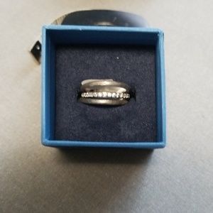 Silver plated ring sz 6